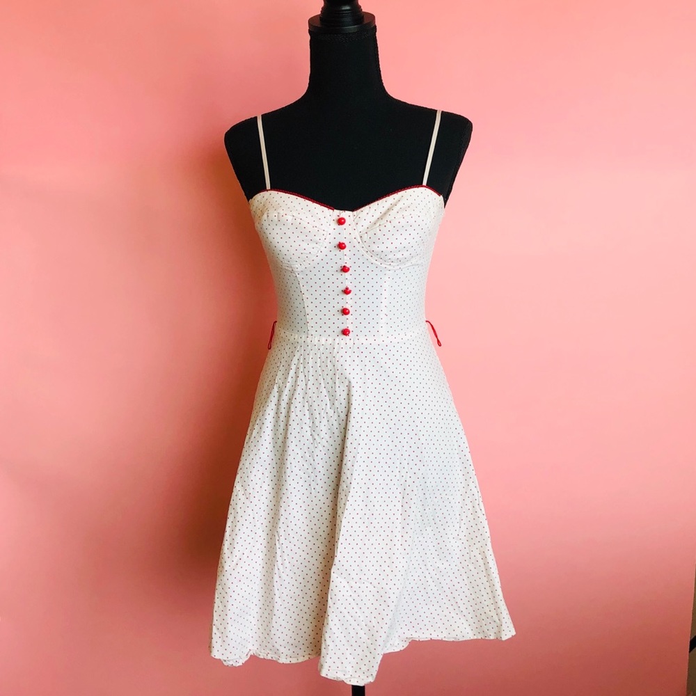 CLASSIC RETRO RED POLKA DOT DRESS ❤️
